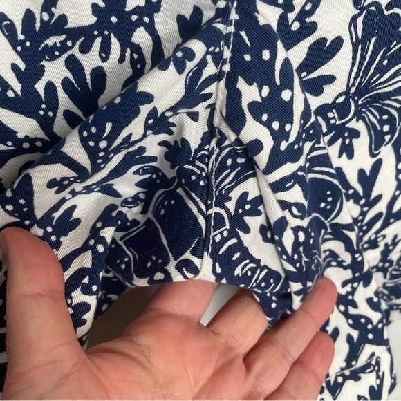 Lilly Pulitzer Jayne Stretch Shorts Lobster Krillin' It Oyster Bay Blue 0 - Picture 4 of 10